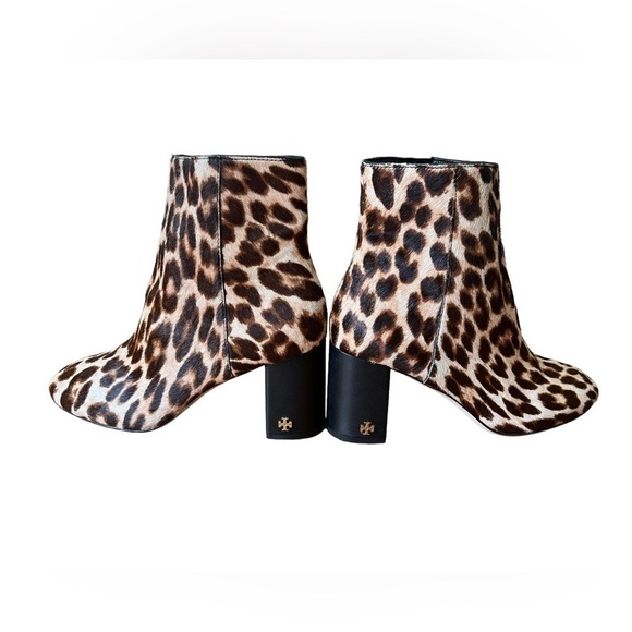 NWOT- Tory Burch Brooke Calf-hair Ankle Boots 6.5 - Picture 1 of 10